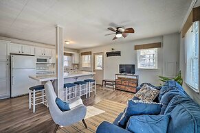 Fire Pit & Grill: Lakeview Mecosta Cottage!