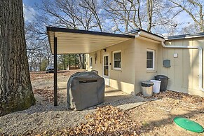 Fire Pit & Grill: Lakeview Mecosta Cottage!