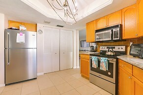 Marco Island Retreat w/ Pool ~ 1 Mi to Beach