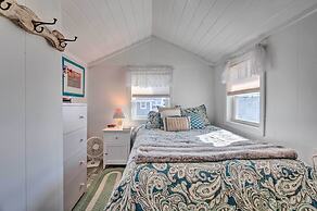Seaside SK Getaway: Steps to Matunuck Beach!