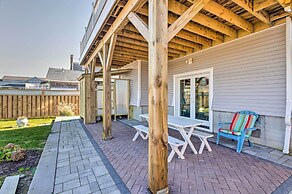 Seaside SK Getaway: Steps to Matunuck Beach!