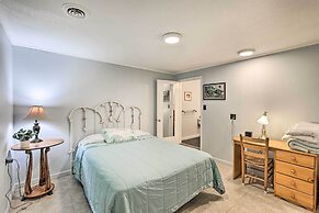 Creekside Roan Mountain Cabin: Walk to Trails