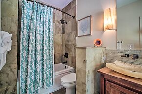 Merritt Island Oasis: 5 Mi to Satellite Beach!