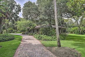 Merritt Island Oasis: 5 Mi to Satellite Beach!