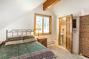 'marble Hideaway' Cabin w/ Mountain Views + Deck!