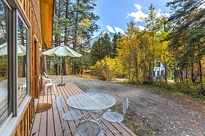 'marble Hideaway' Cabin w/ Mountain Views + Deck!