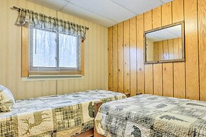 Tranquil Marenisco Cabin on Lake Gogebic!