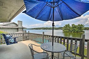 Balcony & Lake Access: Hot Springs Getaway!