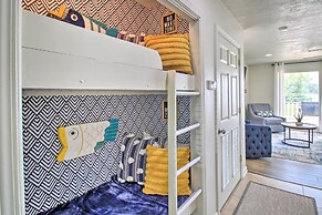 Balcony & Lake Access: Hot Springs Getaway!