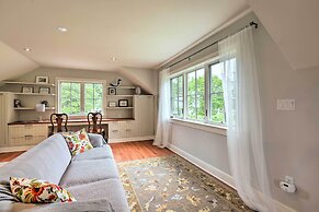 Barn-like Studio Suite w/ Flowering Garden!