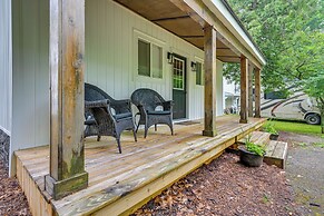 Cozy Waterfront Hale Cottage on Long Lake!