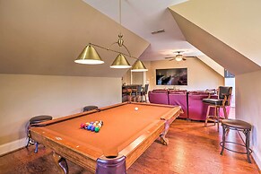 Luxury Estate: Private Hot Tub & Pickleball Court