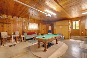 Game Room & Patio: Charming Jackson Retreat!