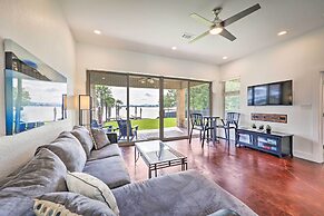 Waterfront Home ~ 4 Mi to Oaklawn Racing Casino!