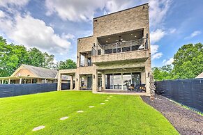 Waterfront Home ~ 4 Mi to Oaklawn Racing Casino!