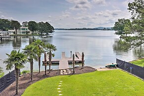 Waterfront Home ~ 4 Mi to Oaklawn Racing Casino!