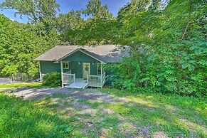 Peaceful Sevierville Home w/ Private Hot Tub!