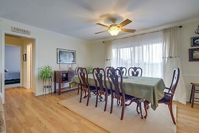 Bealeton Farmhouse Vacation Rental w/ Fire Pit