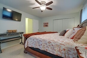 Bealeton Farmhouse Vacation Rental w/ Fire Pit