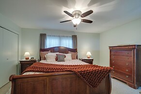 Bealeton Farmhouse Vacation Rental w/ Fire Pit