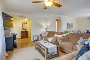 Bealeton Farmhouse Vacation Rental w/ Fire Pit