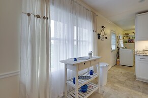 Bealeton Farmhouse Vacation Rental w/ Fire Pit