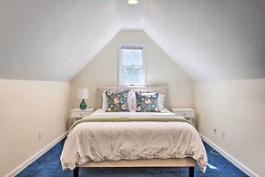 Classy Getaway w/ Deck & Yard < 1 Mi to Beach