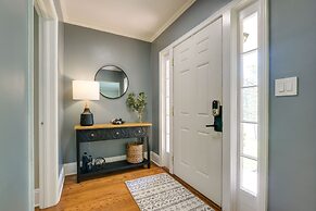Fayetteville Vacation Rental - 1 Mi to Downtown!
