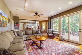 Mtn-view Breck Home w/ Hot Tub ~ 1 Mi to Ski Lift!