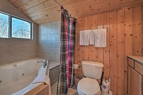 North Carolina Escape w/ Deck, Grill & Fire Pit!