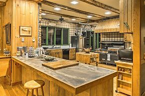 River Access + Mtn Views: Cullowhee Lodge!