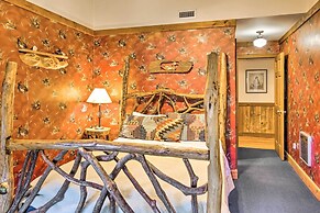 River Access + Mtn Views: Cullowhee Lodge!