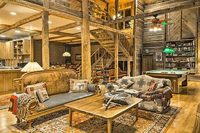 River Access + Mtn Views: Cullowhee Lodge!