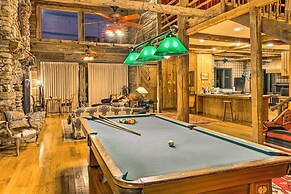 River Access + Mtn Views: Cullowhee Lodge!