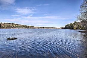 Peaceful Maine Home w/ Patio: Ocean Inlet Getaway!