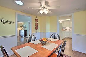 Lovely Pottsboro Home w/ Patio & Fire Pits!