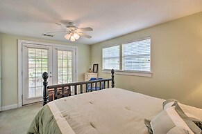 Lovely Pottsboro Home w/ Patio & Fire Pits!