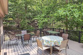 Spacious Mcgaheysville Family Retreat w/ Game Room