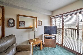 Branson Condo w/ Views: 2 Mi to Silver Dollar City