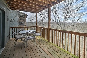 Branson Condo w/ Views: 2 Mi to Silver Dollar City