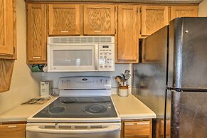 Branson Condo w/ Views: 2 Mi to Silver Dollar City