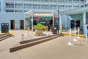 Walk to Beach: Hilton Head Resort Condo w/ Pools!