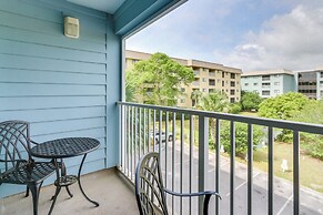 Walk to Beach: Hilton Head Resort Condo w/ Pools!