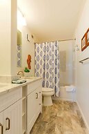 Walk to Beach: Hilton Head Resort Condo w/ Pools!