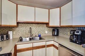 Ski-in/out & Golf Condo w/ A/C at Holiday Valley!