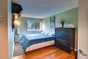 Ski-in/out & Golf Condo w/ A/C at Holiday Valley!