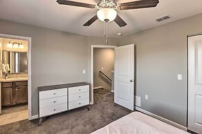 Airy Tallahassee Condo ~ 5 Mi to Downtown!