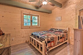 Pet-friendly Otto Mountain Cabin w/ Fireplace!