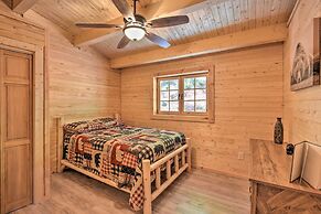 Pet-friendly Otto Mountain Cabin w/ Fireplace!