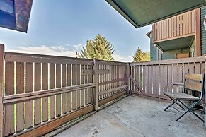 Walkable Park City Condo w/ Pool & Hot Tub!
